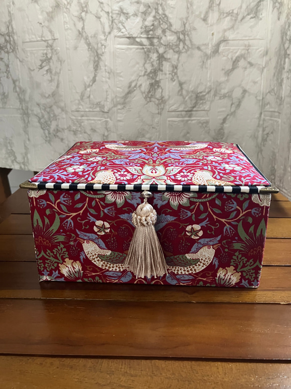 アクセサリーボックス　アクセサリーケース　ウィリアムモリス アクセサリーボックス アクセサリーケース ウィリアムモリス フリー