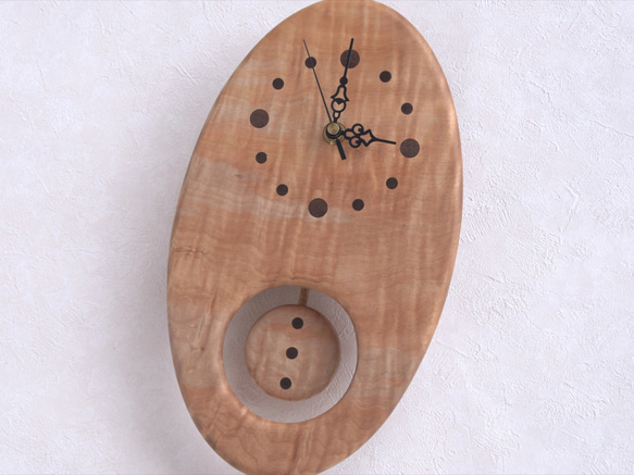 タマゴの振子時計（トチ） 3枚目の画像