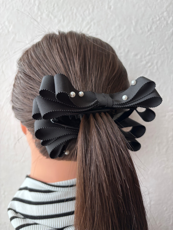 バナナクリップ パールリボンバナナクリップ 黒 リボンクリップ パール