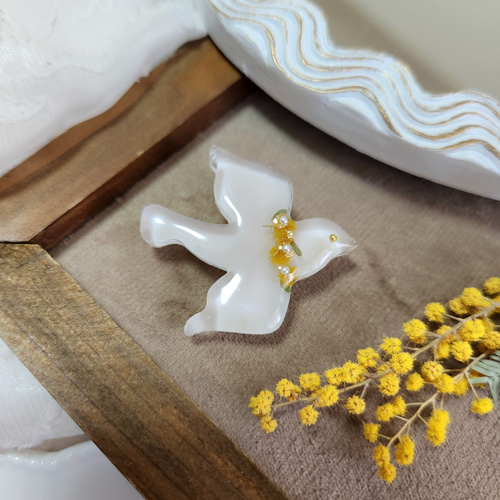 [専用　こり様]ブローチ 刺繍 フェルト ストラップ ミモザ ミモザ ブローチ ことり みもざ とり おしゃれ ギフト 入園式 卒園式