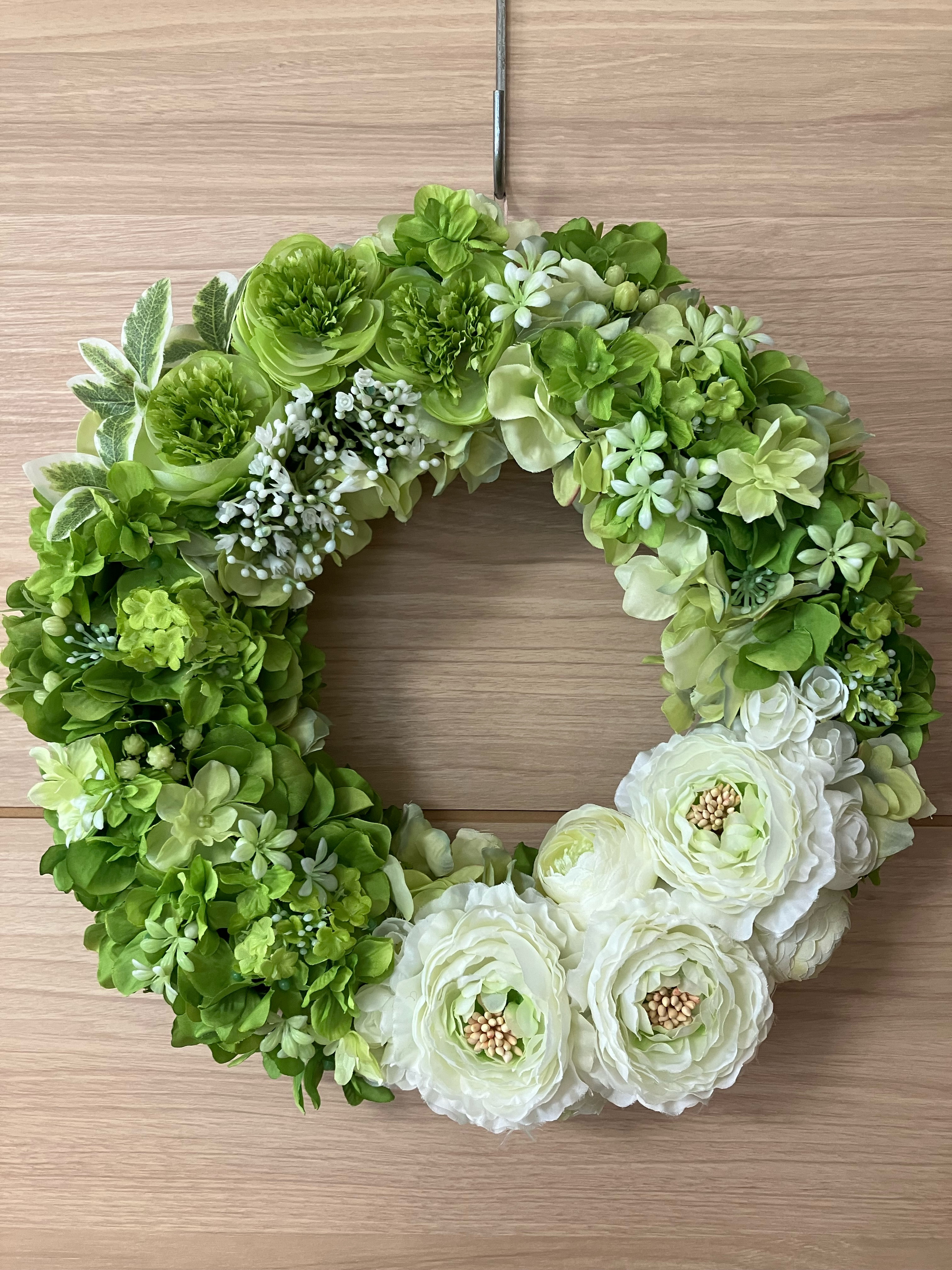 ラナンキュラスのグリーンリース(Φ30cm)