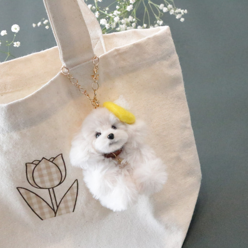 sacai ぬいぐるみ キーホルダー　トイプードル　レア トイプードル キーホルダー ぬいぐるみ - メルカリ
