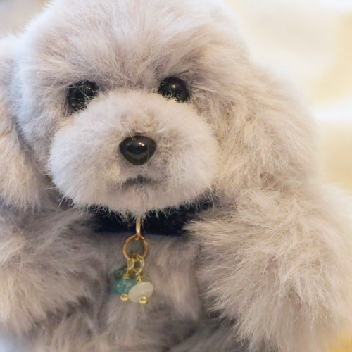 幸せを願うぬいぐるみ トイプードル シルバー グレー トイプー