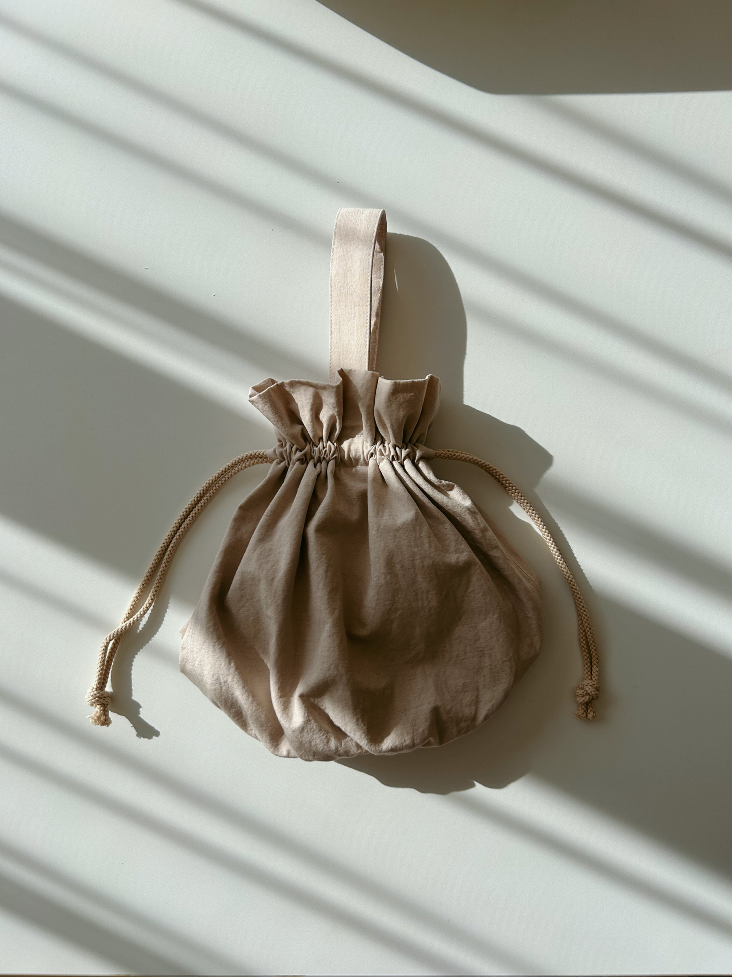 巾着バッグ/コットンリネンダメージダイド/ピンクベージュ