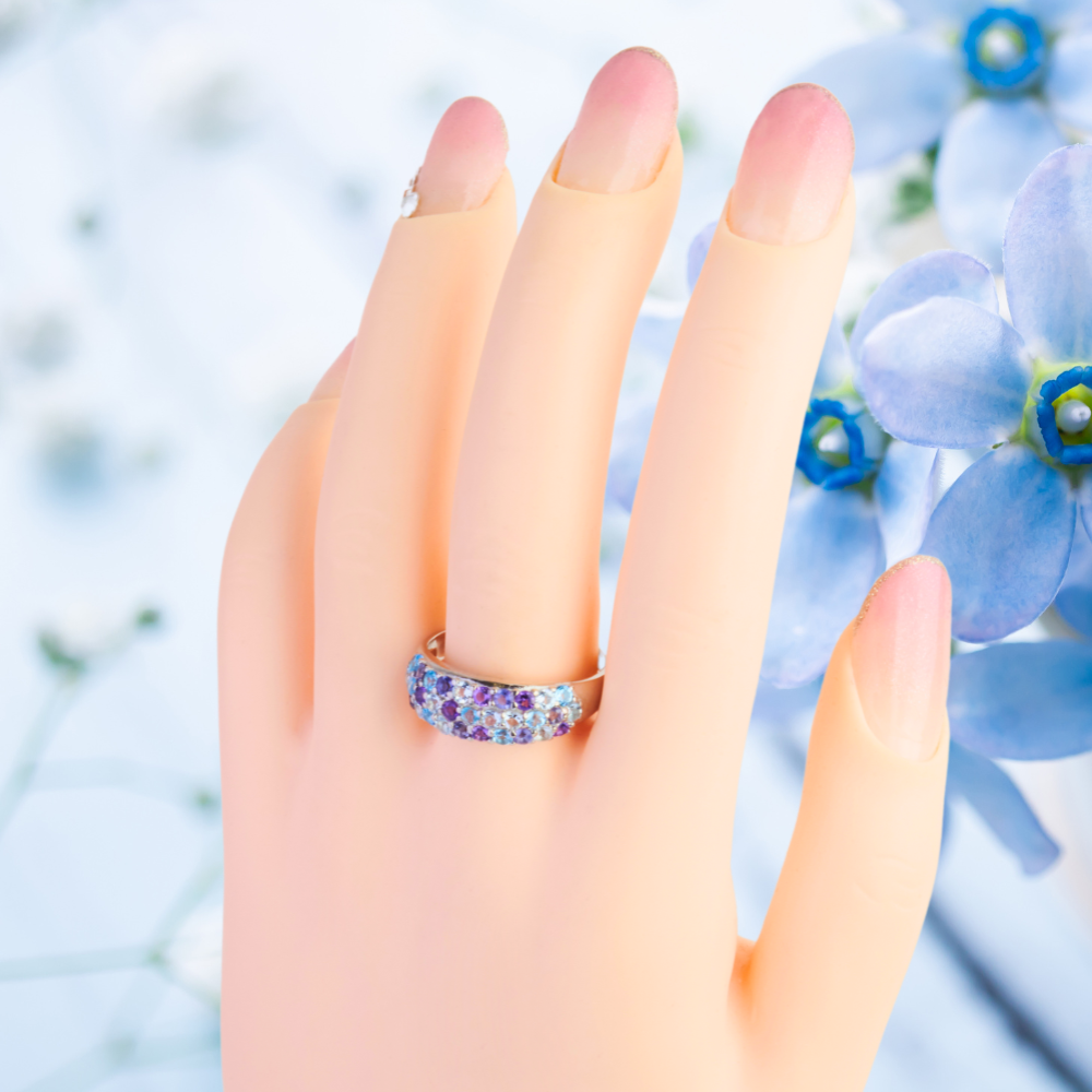 【４種の宝石、花束リング】気持ちが華やぐ、まるで花束のような彩り - ４種の青系宝石の指輪　【華やぐ宝石リング蒼い花束】