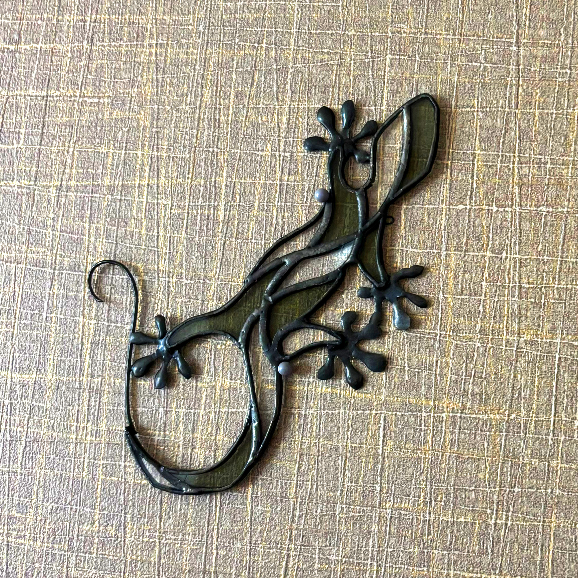 ステンドグラスサンキャッチャー・ウォールデコ　”Gecko  ~yamori~” 《送料無料》