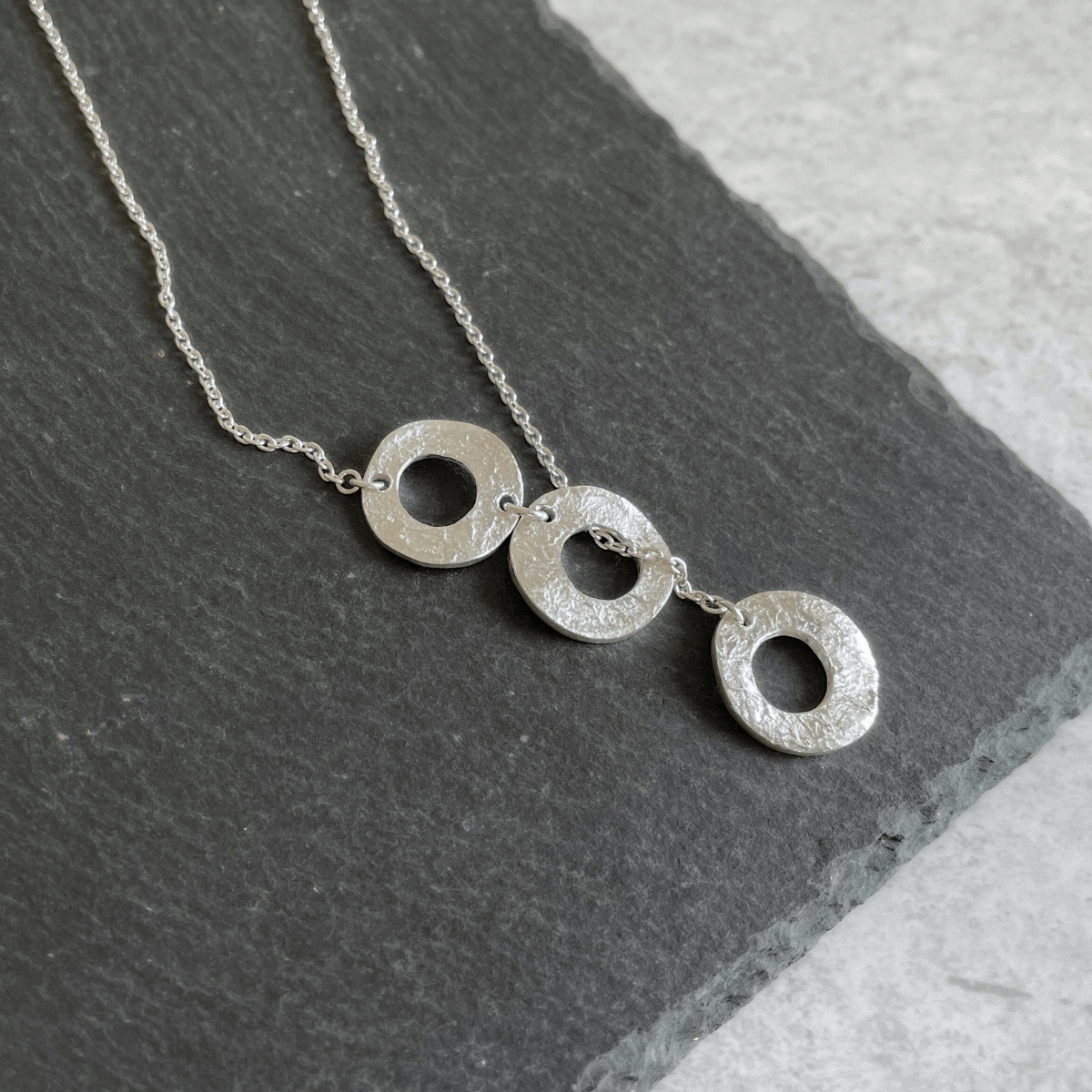 ネックレス  ラリエット シルバー 長さ調節 シンプル 小ぶり アレルギー対応 人気 L7