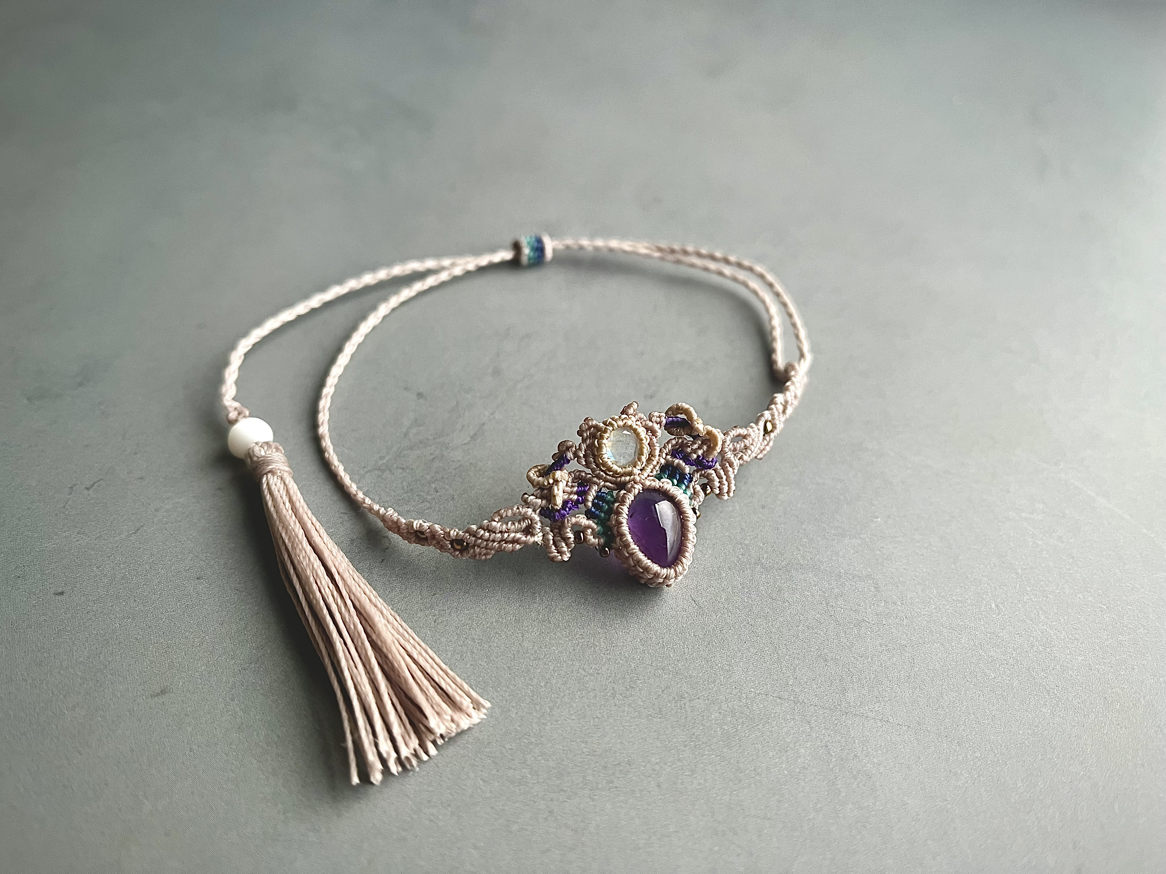 アメジストとホワイトラブラドライトの連結アンクレット