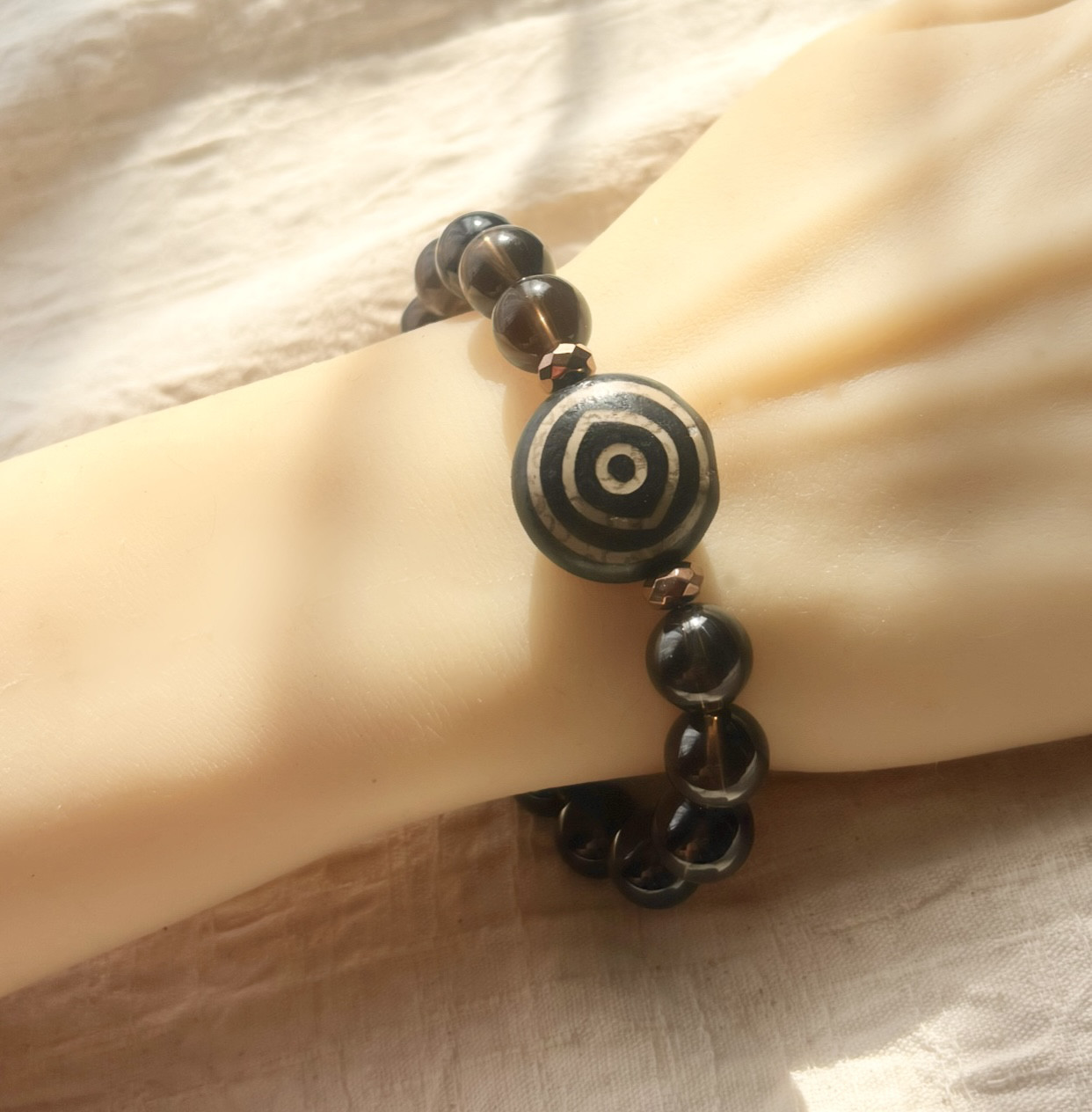 特別出品　開光　仏眼天珠