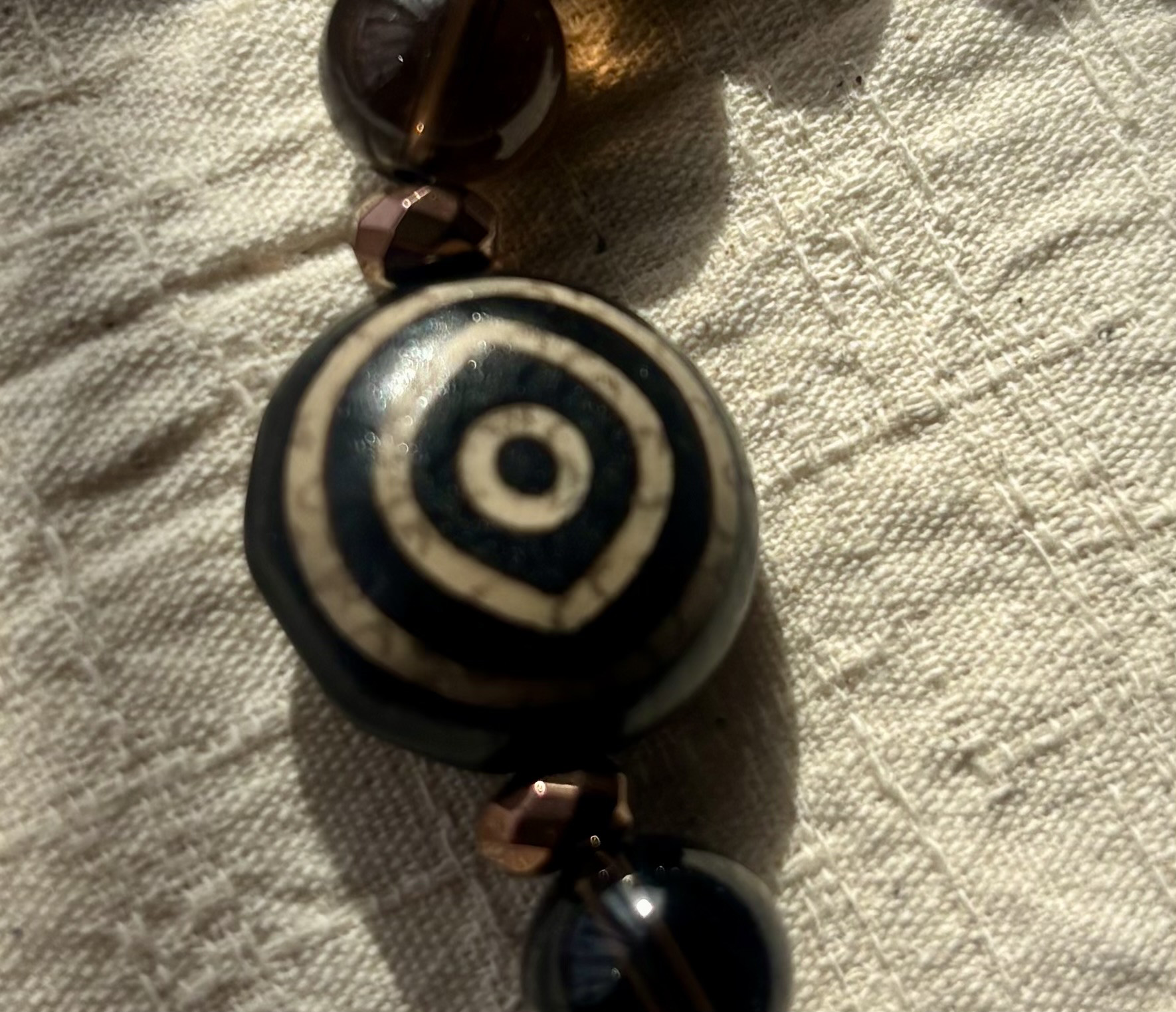 特別出品　開光　仏眼天珠