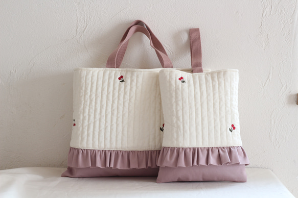 完成品】入園入学2025 ヌビ生地 さくらんぼ レッスンバッグ&上履き入れ