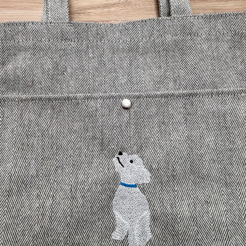 トイプードルバッグ、刺繍、白プー、ポケット付きトートバック