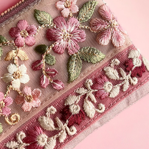 春限定2026】ミモザ＆桜◇インド刺繍×帆布/キーホルダー付きフラット