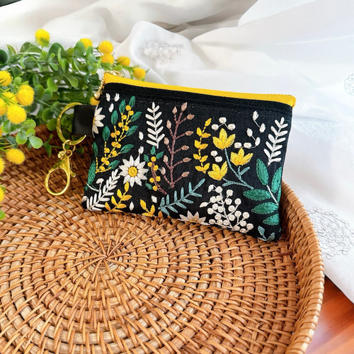 春限定2026】ミモザ＆桜◇インド刺繍×帆布/キーホルダー付きフラット