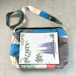アートなbig size bag/安心のファスナーショルダー/斜め掛け対応 8枚目の画像