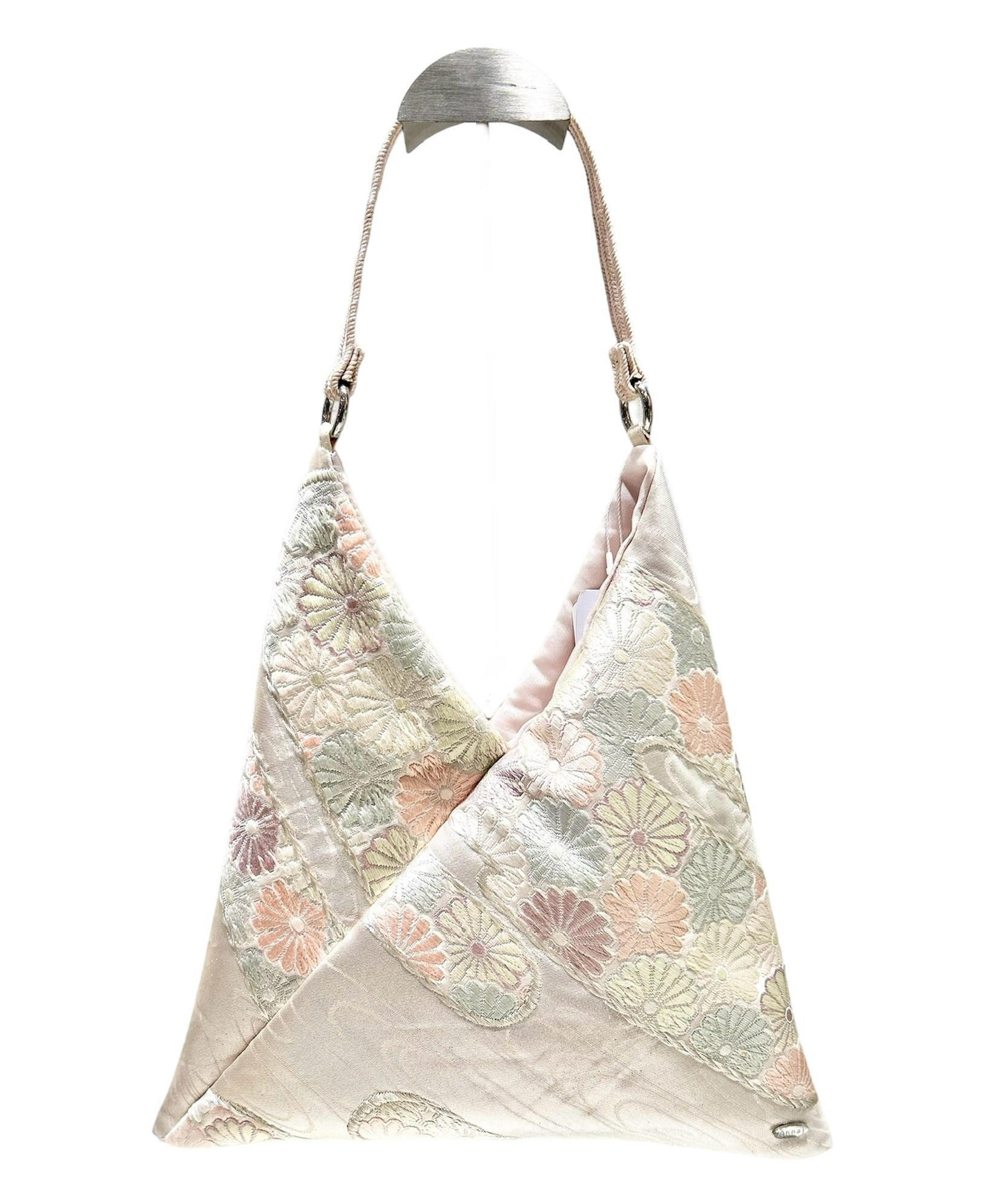 和柄バッグ　着物バッグ　バッグ　ショルダーバッグ　和バッグ　オシャレ　帯バッグ　鞄　かばん　あずバッグ　和モダン　和