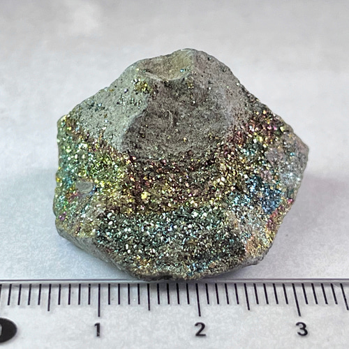 ロシア ボルガ川産 レインボー パイライト 黄鉄鉱 結晶 原石 ロシア ボルガ川産 レインボー パイライト 黄鉄鉱 結晶 原石