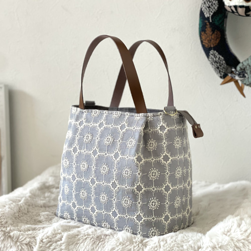 ⚮̈ミナペルホネン anemone gray かくれんぼトート トートバッグ