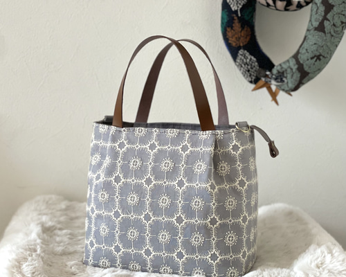 ⚮̈ミナペルホネン anemone gray かくれんぼトート トートバッグ