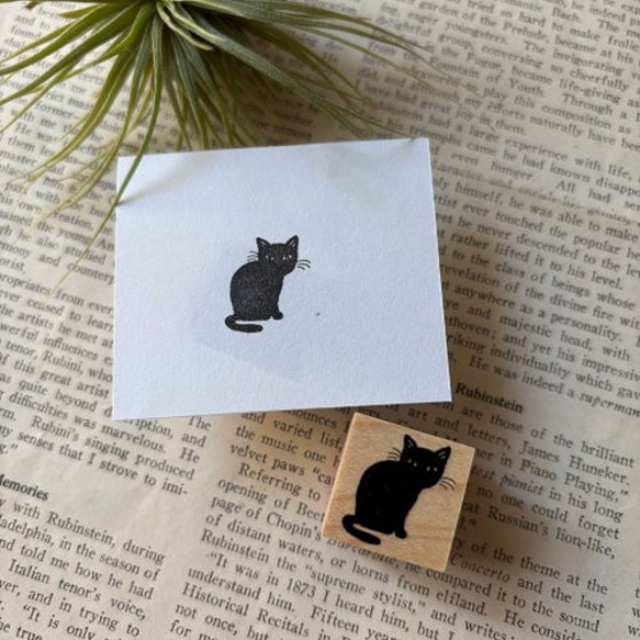 ラバースタンプ】薄目の黒猫はんこ はんこ・スタンプ wakimichi 通販