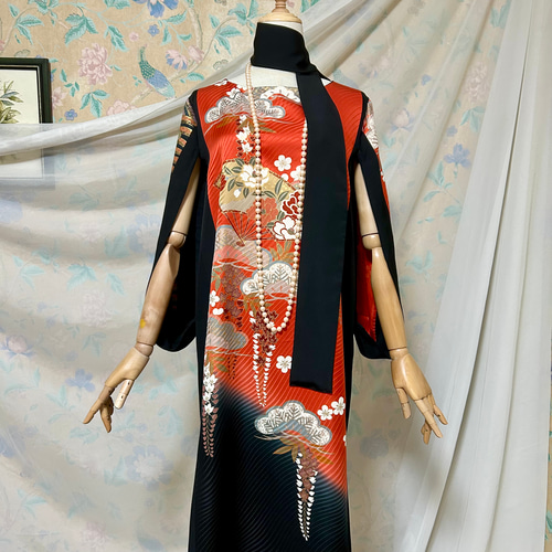 未仕立てのお振袖＆黒縮緬 ケープスリーブドレス 着物リメイク