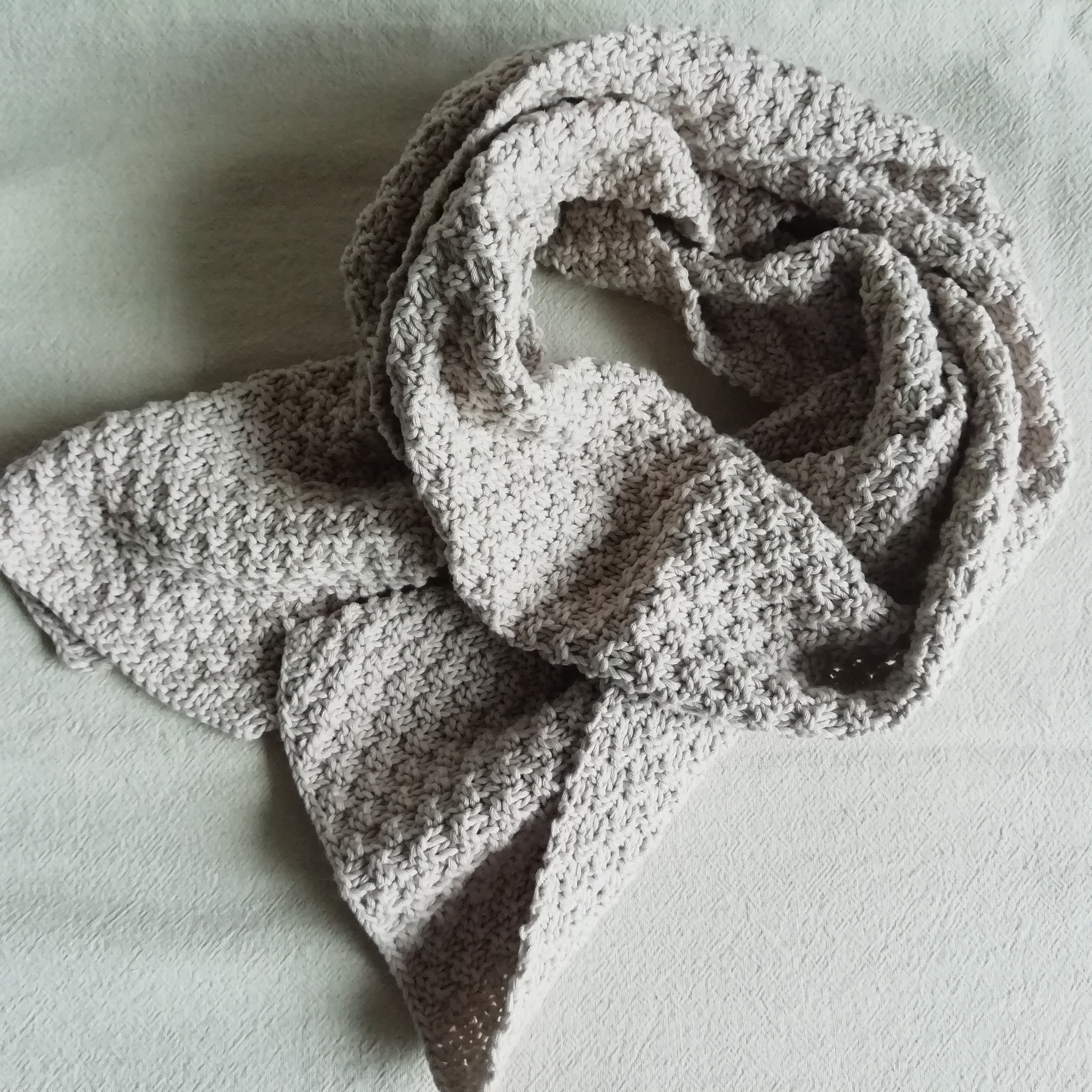 綿100% コットン ストレスフリーなストール(マフラー) 敏感肌の方へ グレージュ 春夏 天然繊維 手編み