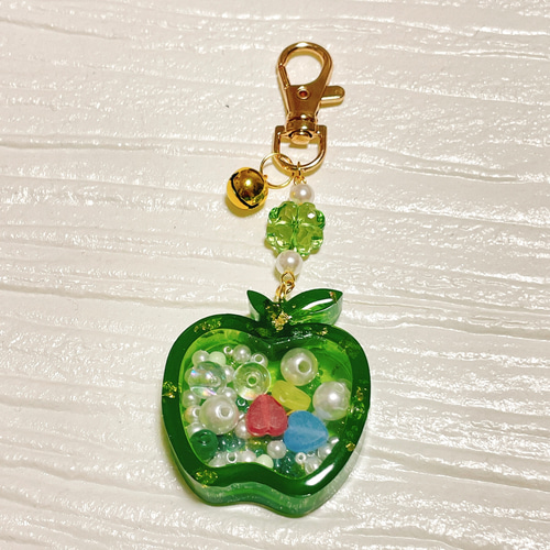 青りんごのシェイカーキーホルダー チャーム *°♡molto carino