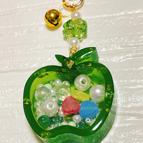 青りんごのシェイカーキーホルダー チャーム *°♡molto carino