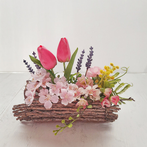 春のアレンジメント/桜•ミモザ•チューリップ•ラベンダー•スイートピー