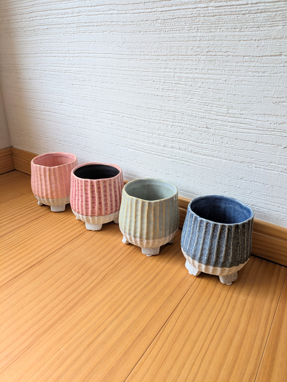 鉢カバー・小　素敵な陶器鉢　観葉植物ポット　ガーデニング　カラフルポット 1枚目の画像