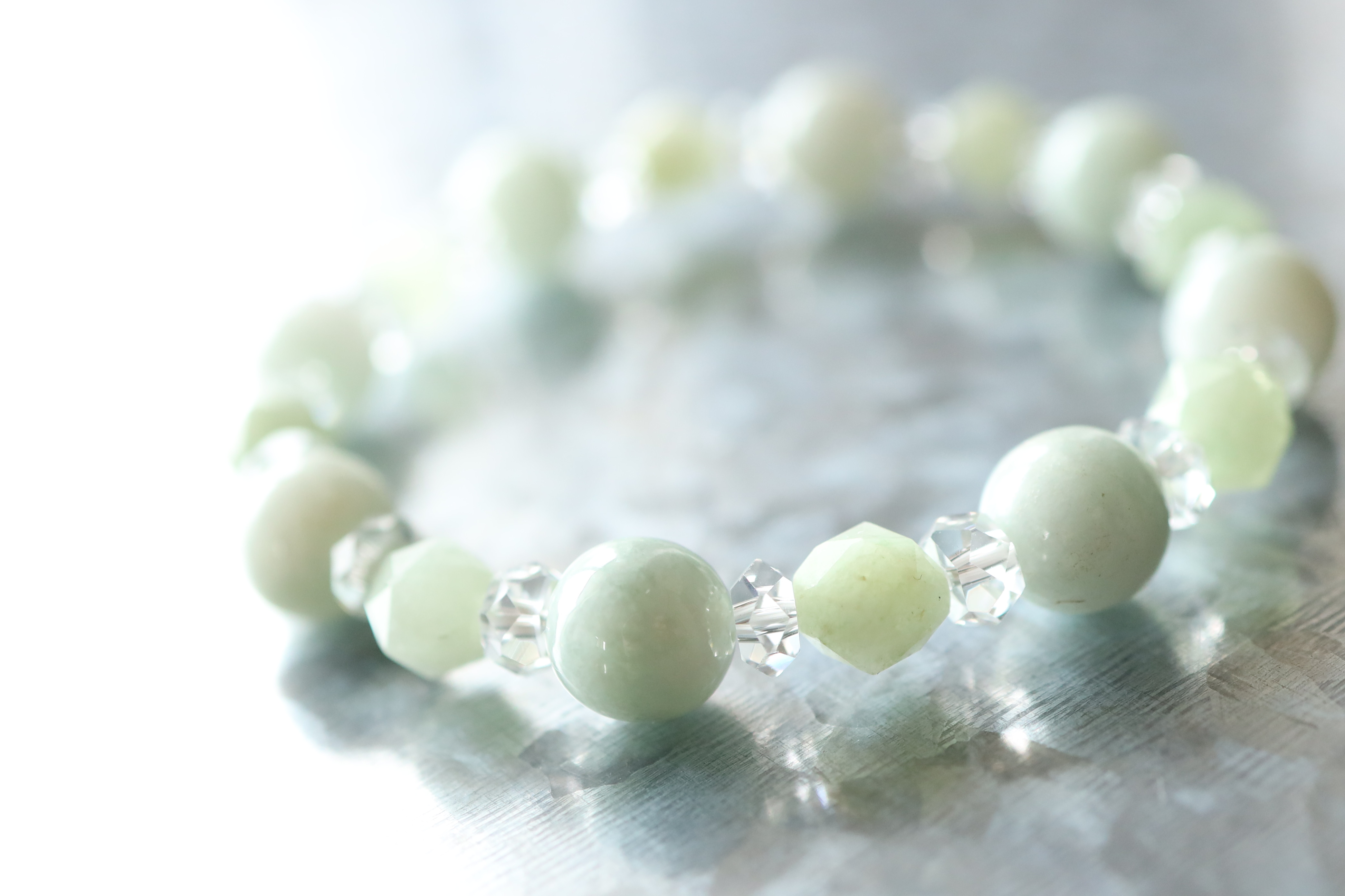 …☆プレミアムブレス☆…☆翡翠：10ミリ＆ヒデナイト：8ミリ☆天然石ブレスレット☆…