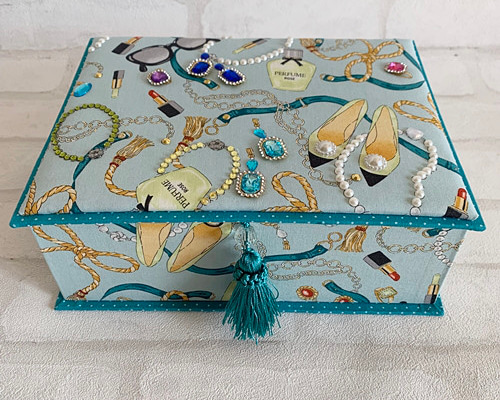 カルトナージュボックス 楽天市場】カルトナージュ キット セット スクエアボックス ふた付き