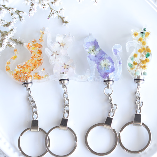 2680】じゃれ猫 チャーム オルゴナイト キーホルダー 天然石 ひまわり