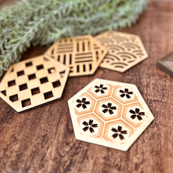 〜響〜《匠の木製コースター》　プレゼント・ギフト・引っ越し祝い・結婚祝い 1枚目の画像
