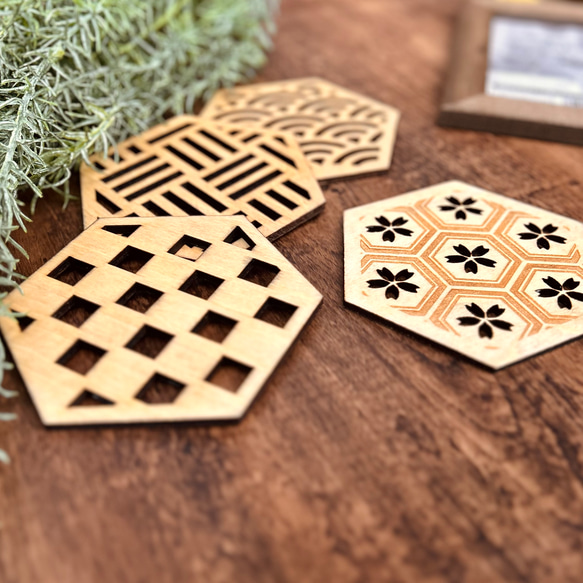 〜響〜《匠の木製コースター》　プレゼント・ギフト・引っ越し祝い・結婚祝い 4枚目の画像