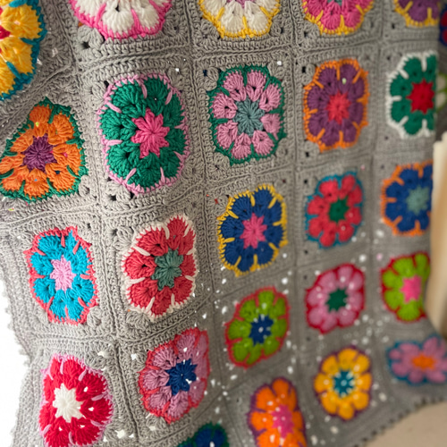 再販 カラフルひざ掛け モチーフブランケット ひざ掛け かぎ針編み