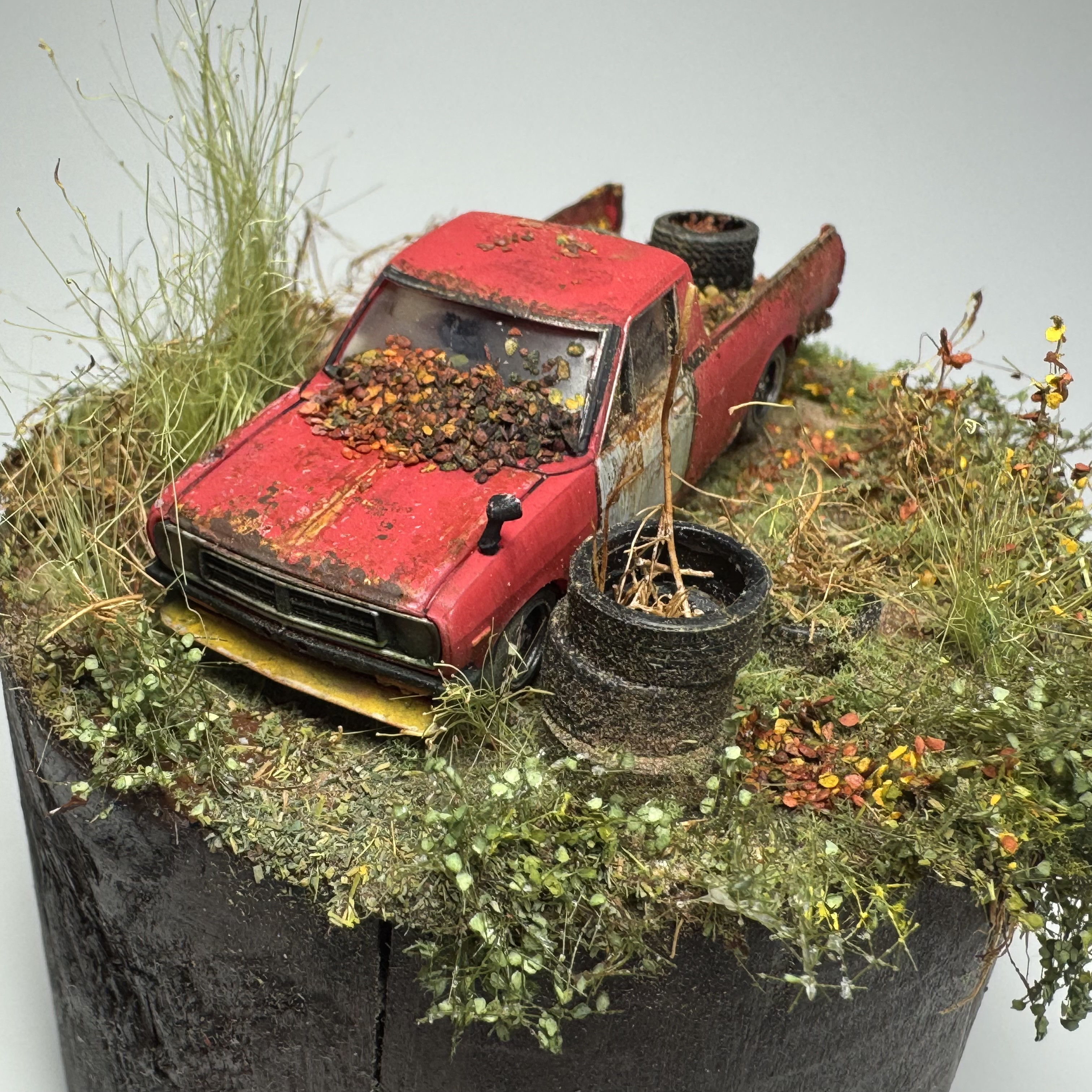 1/35 SIMCA 5 (tamiya) No.07 finished : 今日の机上