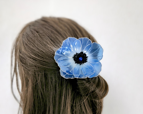 アネモネのヘアアクセサリー（ブルー）/アメリカンフラワー