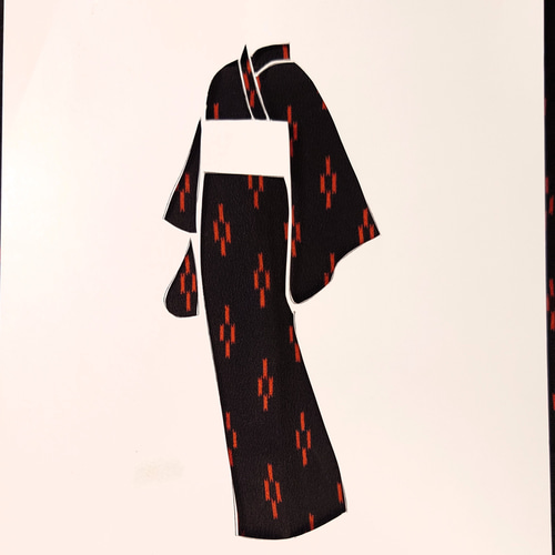 古布】正絹縮緬 黒地に朱赤の絣調 ドール着物サイズ 生地 和小物キット