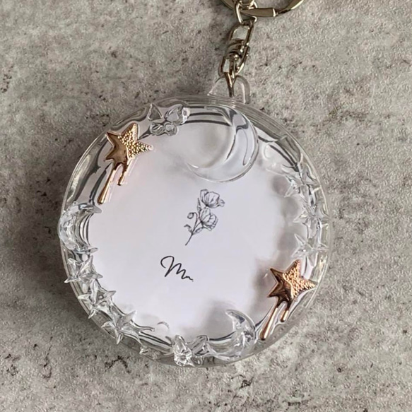 缶バッジ】バッジケースキーホルダー 『melt』pink gold metal