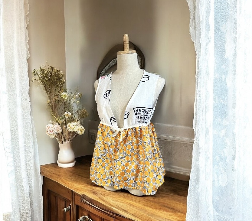 昭和レトロの手ぬぐいとデッドストックファブリックの春のブラウス