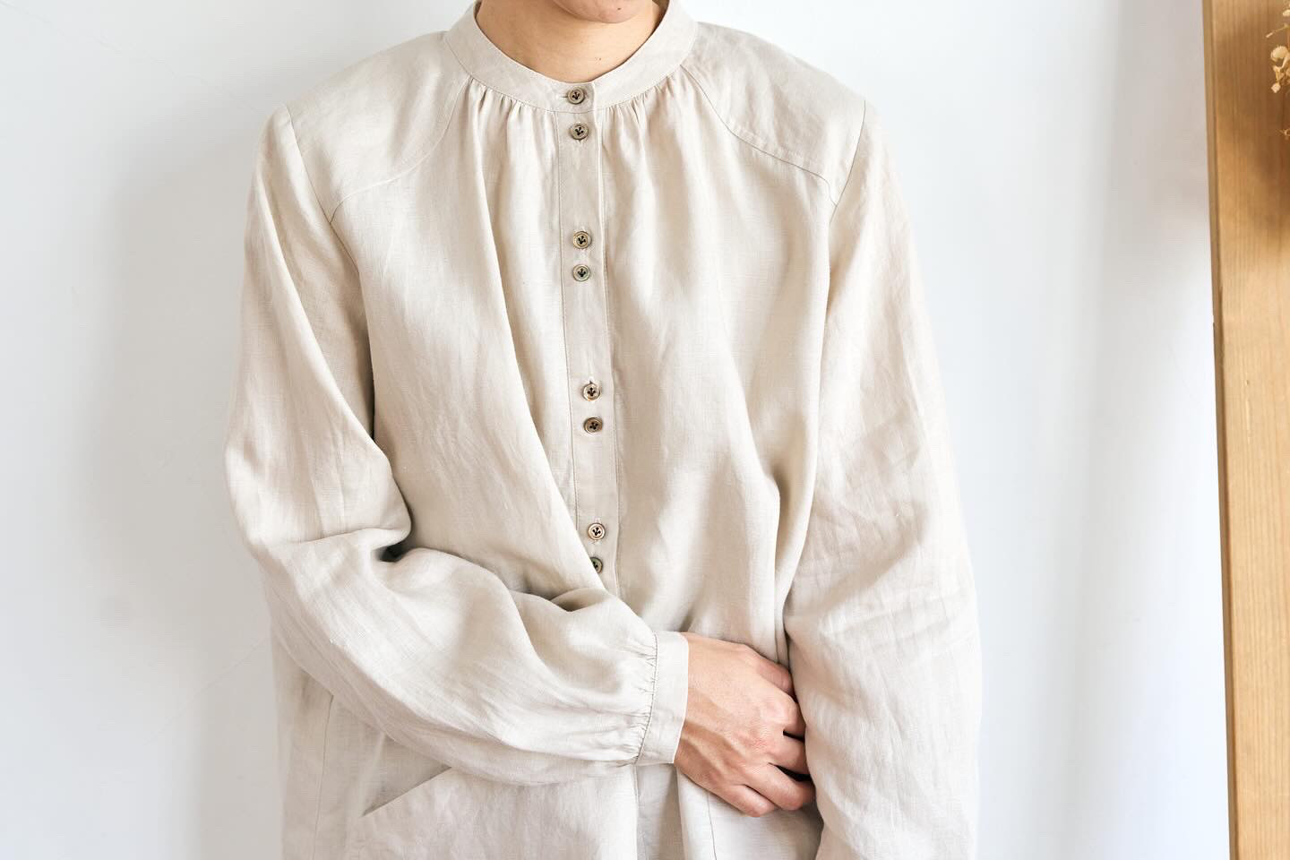 flopsy P blouse ( natural / long sleeve )