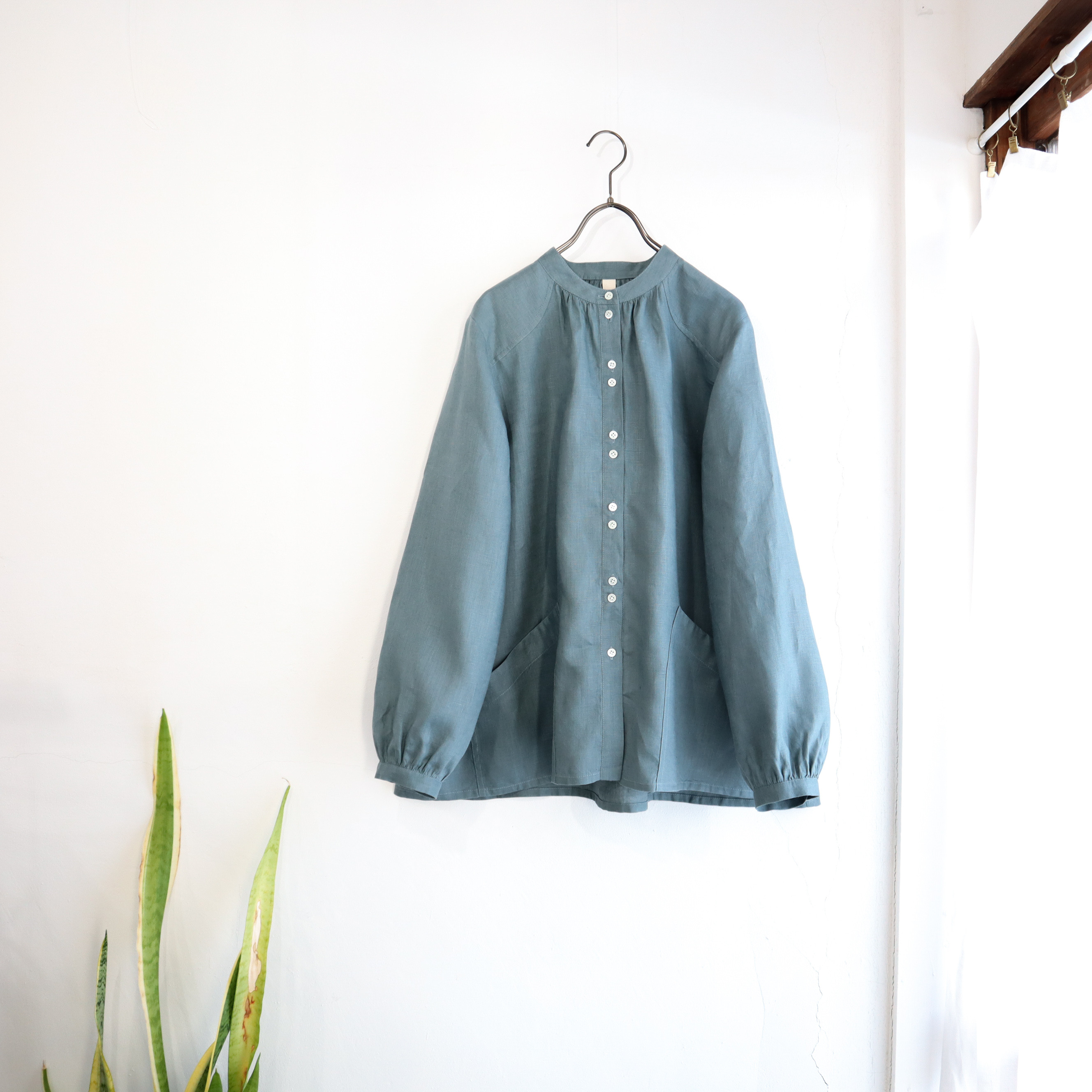 flopsy P blouse ( natural / long sleeve )