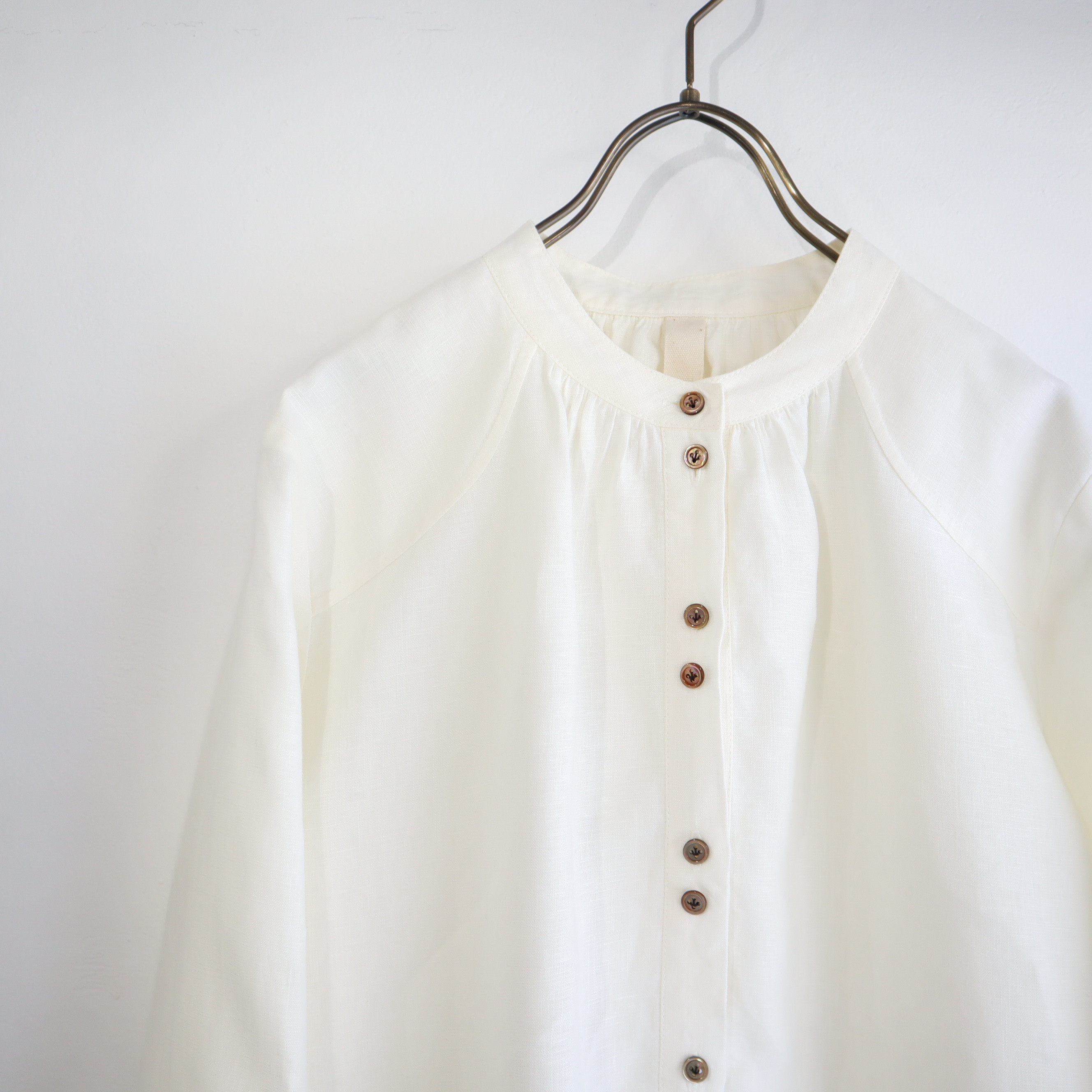 flopsy P blouse ( natural / long sleeve )