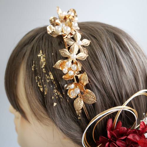 A113 カチューシャ ゴールド×赤 髪飾り 成人式 卒業式 袴 振袖 結婚式
