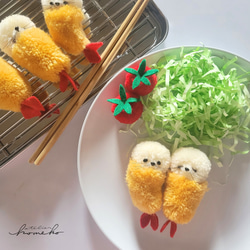エビフライあざらし ぬいぐるみ キーホルダー変更可 ポンポン プレゼント フェイクフード 3枚目の画像