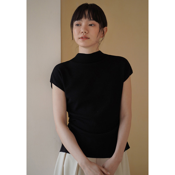 背中設計感ありニットベスト　ウール混紡ニットベスト　ブラック　M-L#685 2枚目の画像