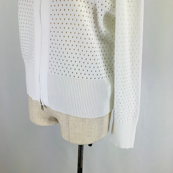 №24975【2025年　春・夏　新作】パンチング　ジップニットカーディガン 13枚目の画像