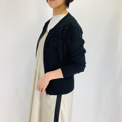 №24975【2025年　春・夏　新作】パンチング　ジップニットカーディガン 3枚目の画像