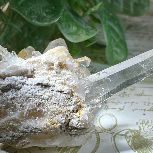 曲がり水晶 カーブド ヒマラヤ クリスタル クラスター 原石 その他置物